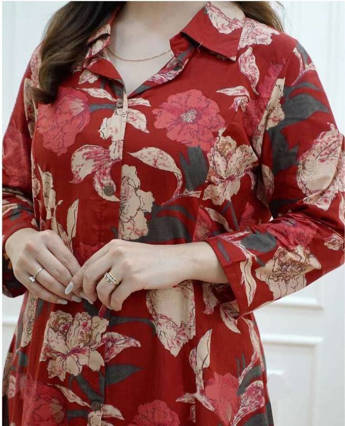 Sufiyana Ámour's Deep Red Floral Print Kurta and Pants Set for Women