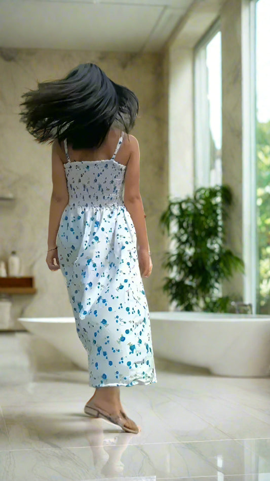 Sufiyana Ámour's White Floral Crepe Dress for Females