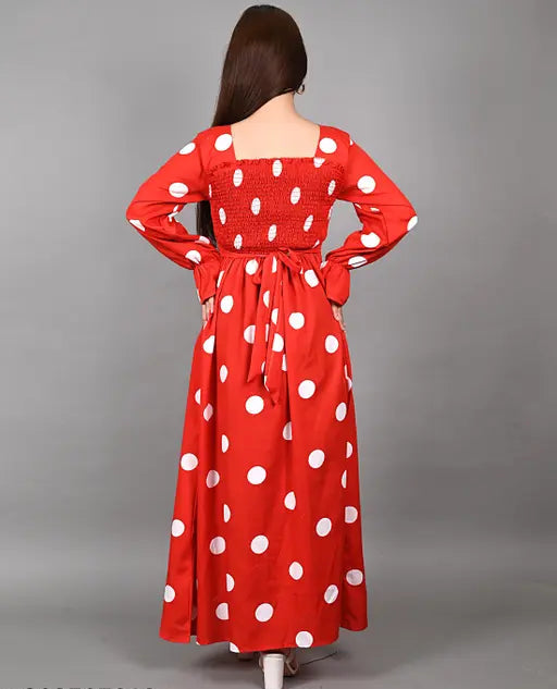 Sufiyana Ámour's Vibrant Red Crepe Gown for Females