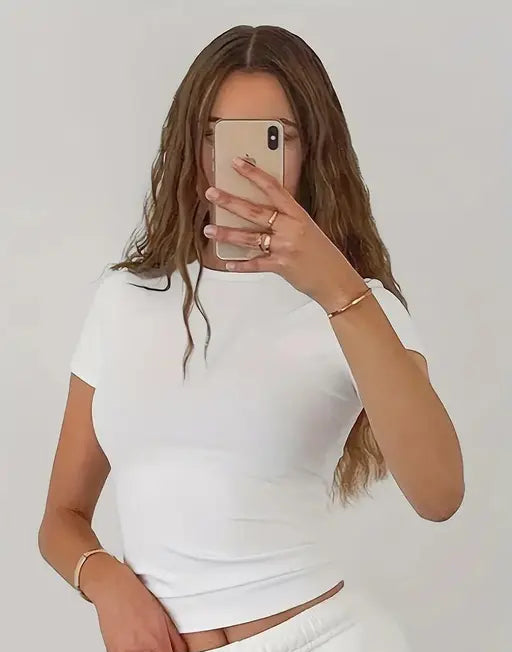 Sufiyana Ámour's White Polyester Top for Females