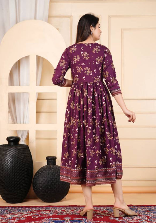 Sufiyana Ámour's Wine Color Printed Anarkali Kurta for Females