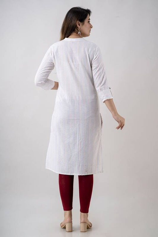 Sufiyana Ámour's Off-White Multi-Threaded Striped Kurti