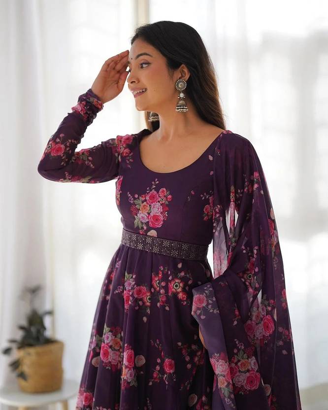Sufiyana Ámour's Rich Purple Poly Georgette Long Kurti with Dupatta