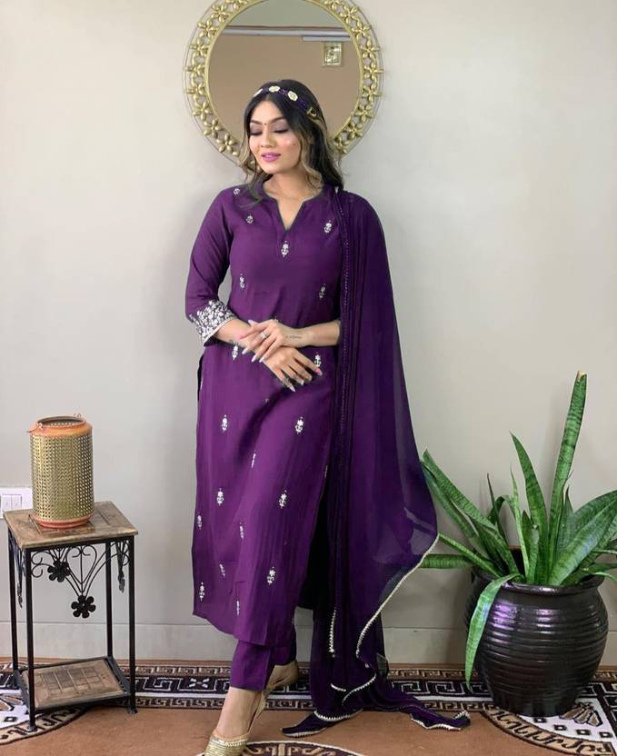 Sufiyana Ámour's Deep Purple Embroidered Kurta, with Pant, and Dupatta Set for Women