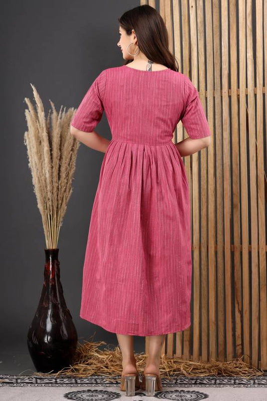 Sufiyana Ámour's Deep Pink Cotton Dress for Females