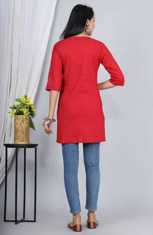 Sufiyana Ámour's Striped Cotton Kurti