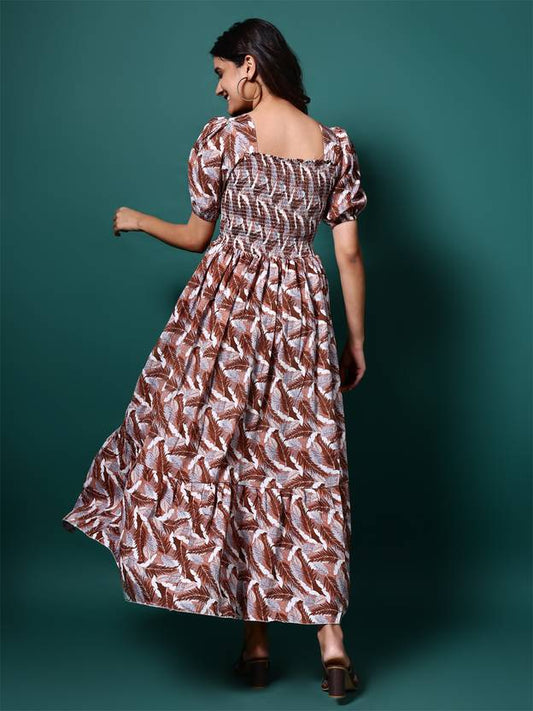 Sufiyana Ámour's White Feather Print Crepe Gown for Women