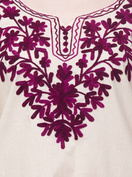Sufiyana Ámour's Kashmiri Embroidered Short Top