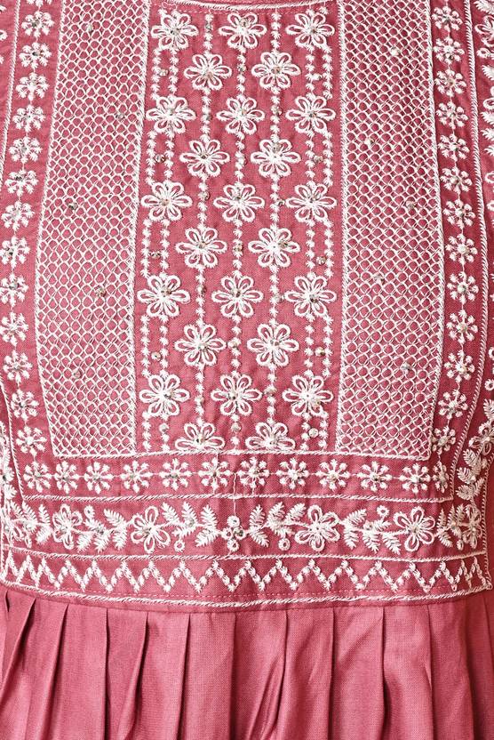 Sufiyana Ámour's Urban Butterfly Cotton Embroidered Kurti