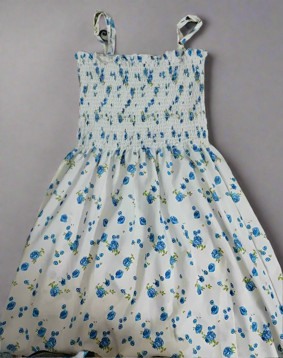Sufiyana Ámour's White Floral Crepe Dress for Females
