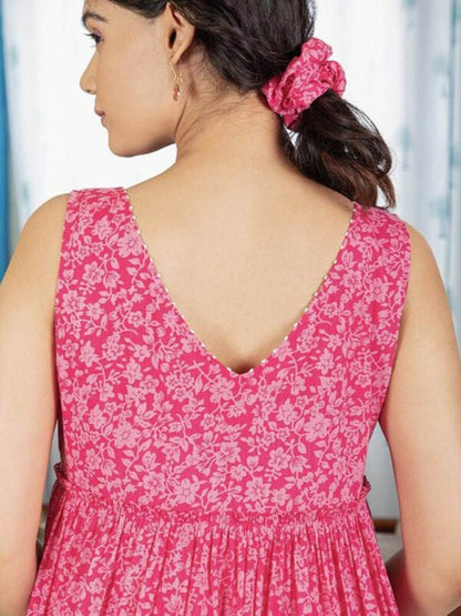 Sufiyana Ámour's Bright Pink Rayon Dress for Females