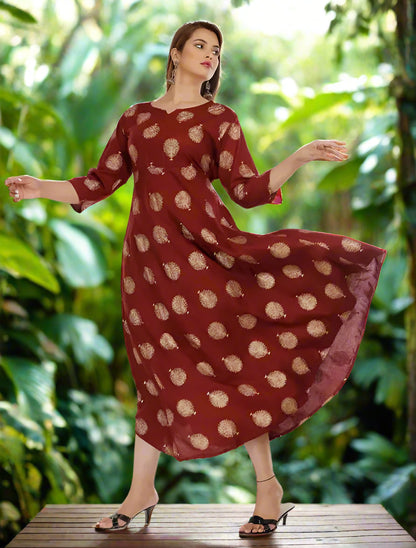 Sufiyana Ámour's Maroon & Gold Printed Myra Voguish Kurta for Females