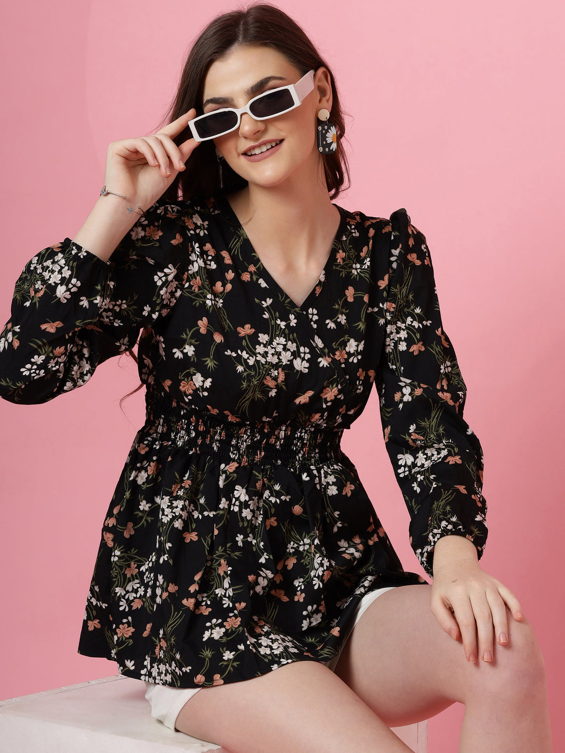 Sufiyana Ámour's Black Crepe Peplum Top for Females