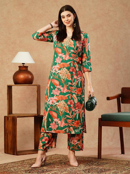 Sufiyana Ámour's Vibrant Green Tropical Floral Print Kurta and Palazzo Pants Set for Women
