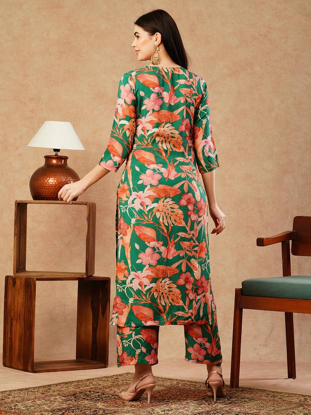 Sufiyana Ámour's Vibrant Green Tropical Floral Print Kurta and Palazzo Pants Set for Women