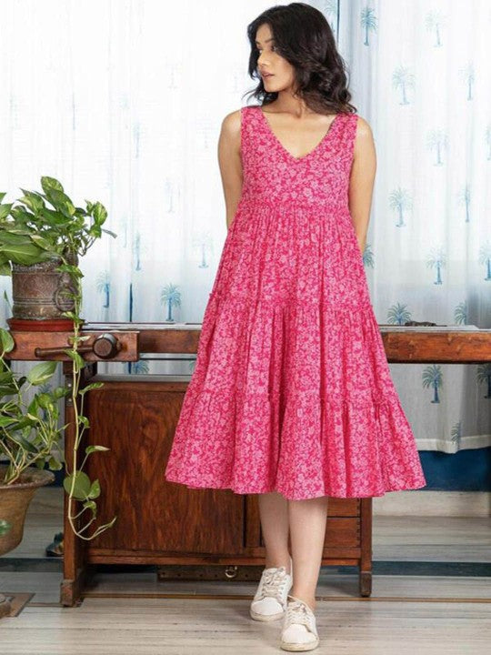 Sufiyana Ámour's Bright Pink Rayon Dress for Females