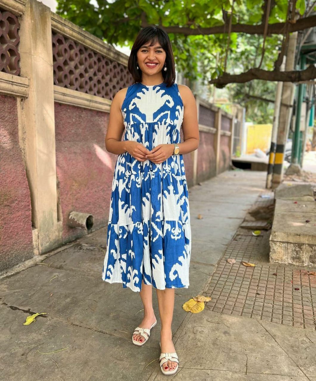 Sufiyana Ámour's Blue and White Cotton Dress for Females