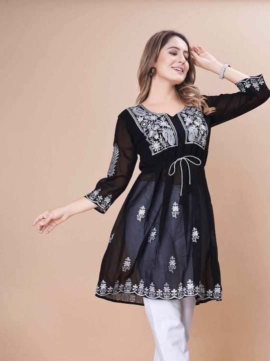Sufiyana Ámour's Black Georgette Chikankari Top for Females