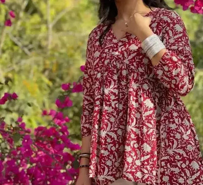 Sufiyana Ámour's Deep Pink Floral Paisley Viscose Rayon Ethnic Top for Women