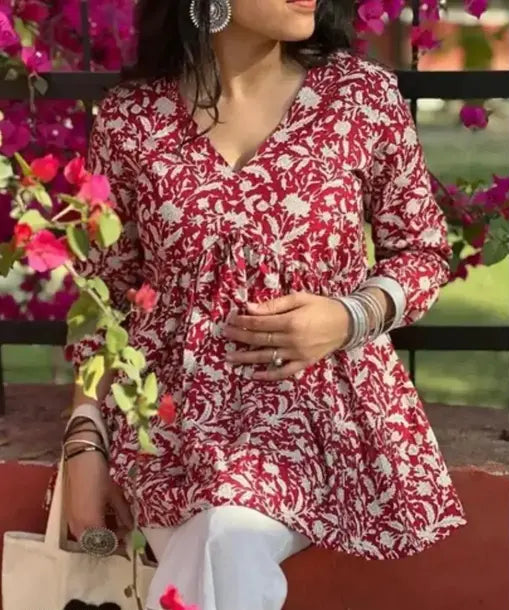 Sufiyana Ámour's Deep Pink Floral Paisley Viscose Rayon Ethnic Top for Women