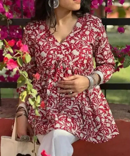 Sufiyana Ámour's Deep Pink Floral Paisley Viscose Rayon Ethnic Top for Women