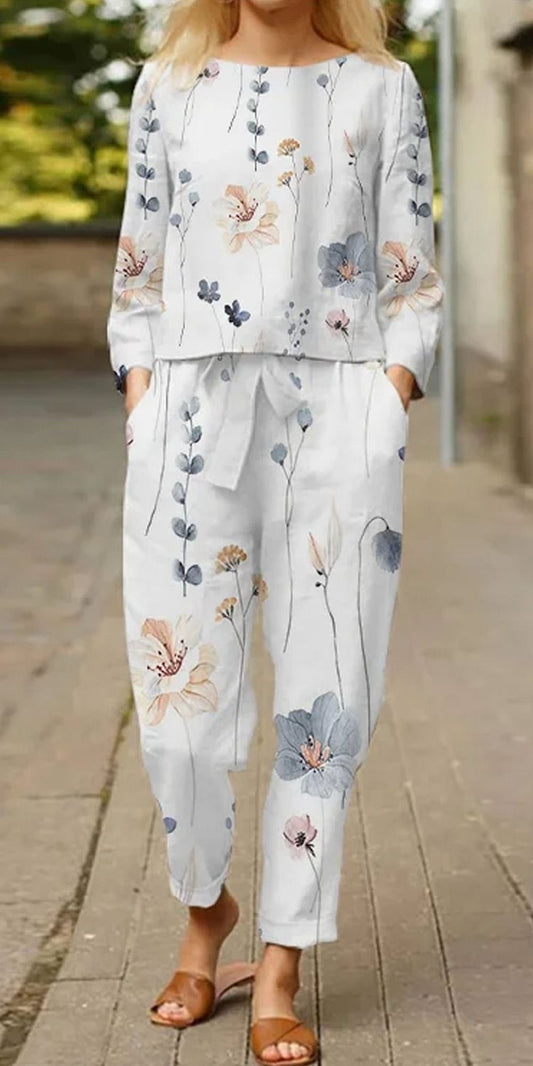 Sufiyana Ámour's White Stylish Pant With Top Set For Women