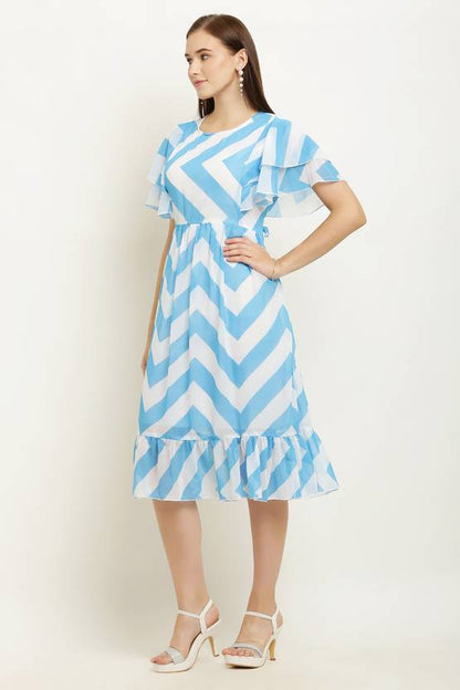 Sufiyana Ámour's Zigzag Printed Georgette Midi Dress