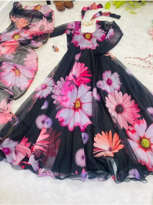 Sufiyana's Amour Black Floral Georgette Gown with Dupatta