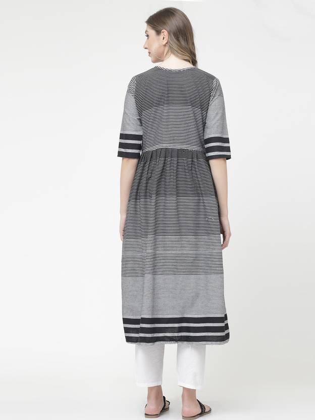 Sufiyana Ámour's Printed Cotton Kurti