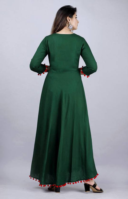 Sufiyana Ámour's Dark Green Embroidered Anarkali Kurta for Females