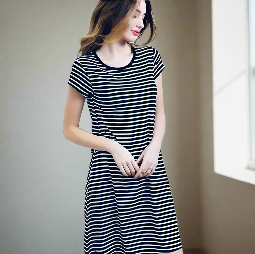Sufiyana Ámour's Black and White Striped Cotton Dress