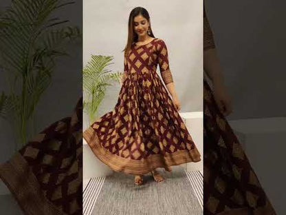 Sufiyana Ámour's Maroon Printed Rayon Flared Anarkali Kurta for Females