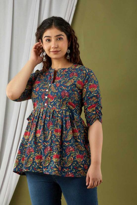 Sufiyana Ámour's Crisp White Printed Cotton Shirt
