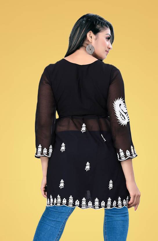 Sufiyana Ámour's Black Georgette Chikankari Top for Females