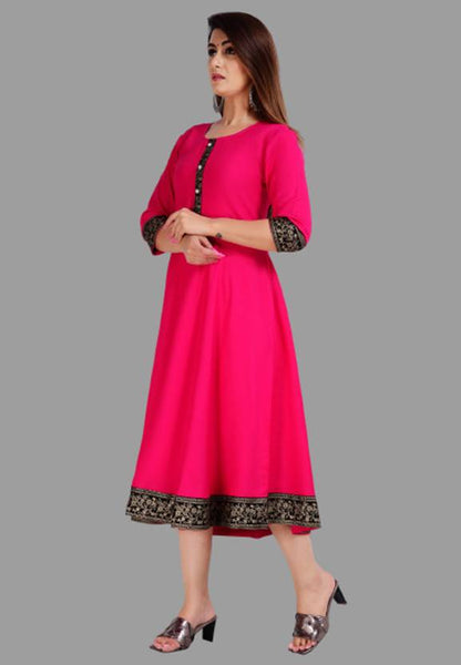 Sufiyana Ámour's Fuchsia Pink Flared Kurta for Females