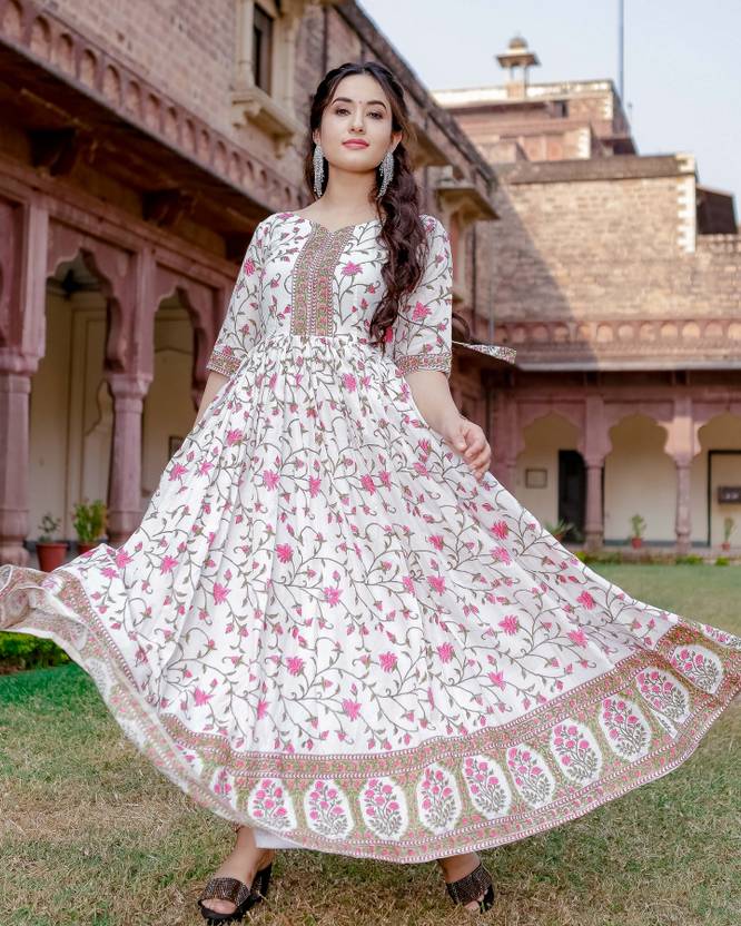 Sufiyana Ámour's White Floral Print Rayon Gown for Women