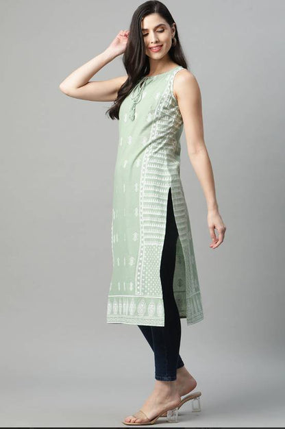 Sufiyana Ámour's Fabulous Cotton Printed Kurti for Females