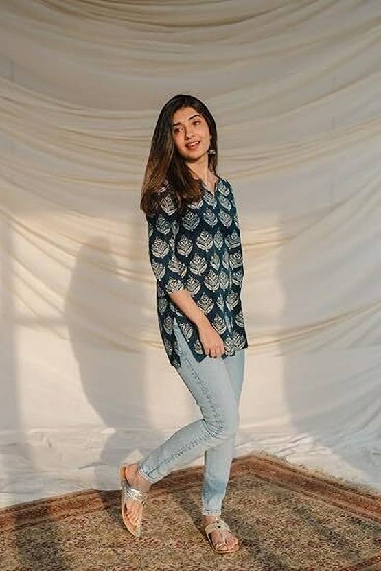 Sufiyana Ámour's Deep Teal Block-Print Viscose Rayon Ethnic Top for Women