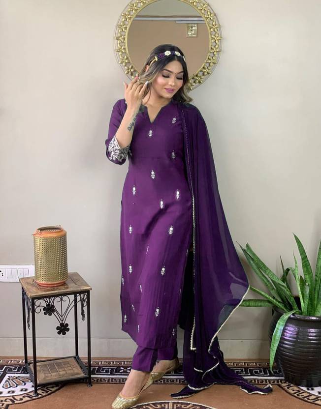 Sufiyana Ámour's Deep Purple Embroidered Kurta, with Pant, and Dupatta Set for Women