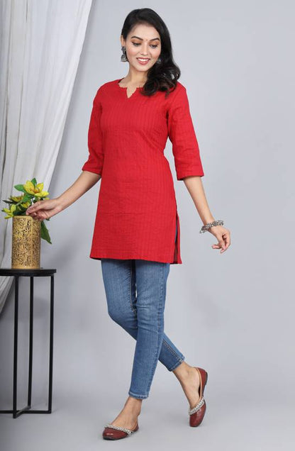 Sufiyana Ámour's Striped Cotton Kurti