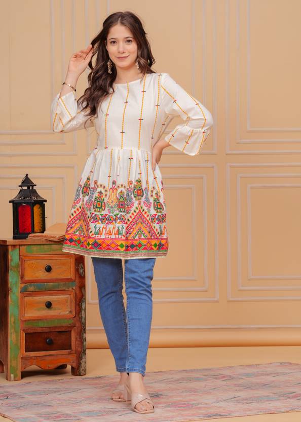 Sufiyana Ámour's Floral Printed Short Kurti for Females