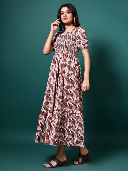Sufiyana Ámour's White Feather Print Crepe Gown for Women