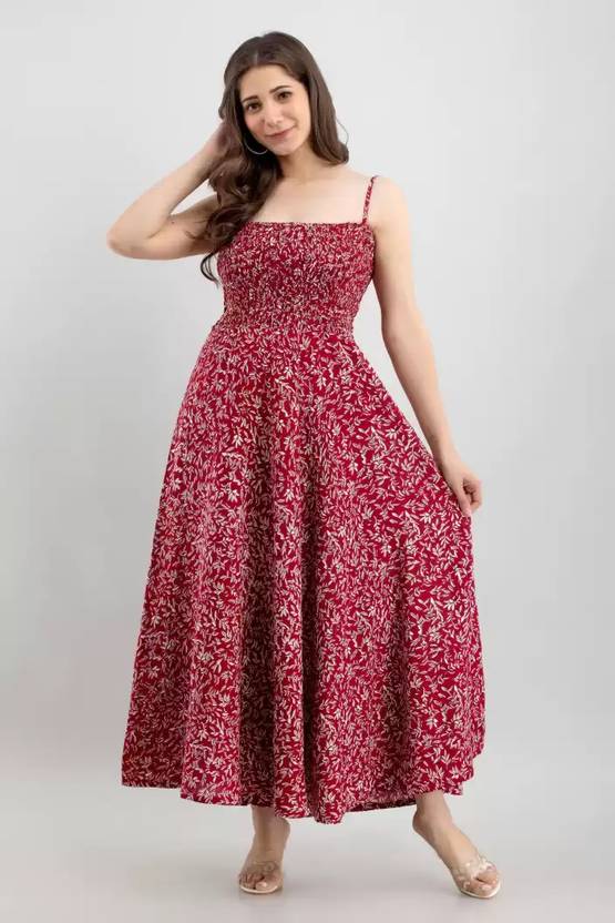 Sufiyana Ámour's Red Rayon Maxi Dress for Females