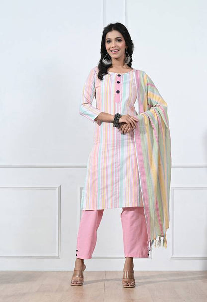 Sufiyana Ámour's Pink Striped Kurti With Dupatta And Trouser