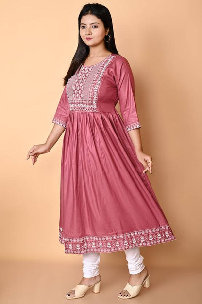 Sufiyana Ámour's Urban Butterfly Cotton Embroidered Kurti