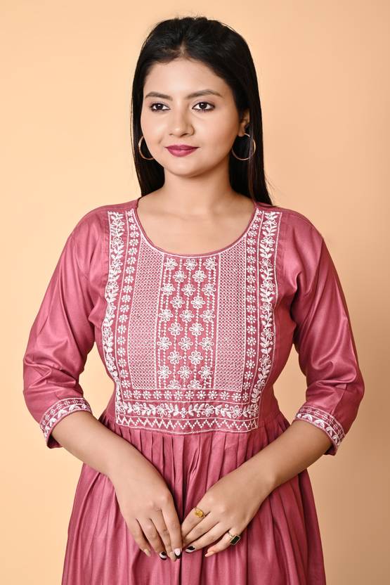 Sufiyana Ámour's Urban Butterfly Cotton Embroidered Kurti