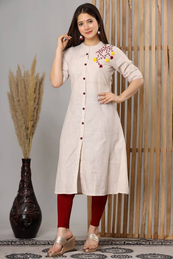 Sufiyana Ámour's Embroidered A-Line Kurti