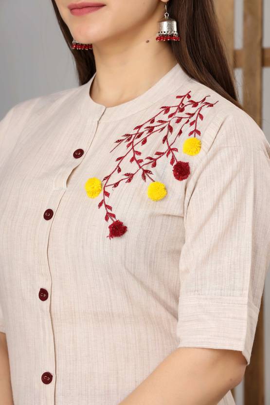 Sufiyana Ámour's Embroidered A-Line Kurti