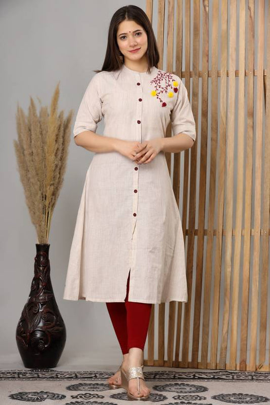 Sufiyana Ámour's Embroidered A-Line Kurti