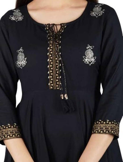 Sufiyana Ámour's Royal Black Anarkali Kurta for Females